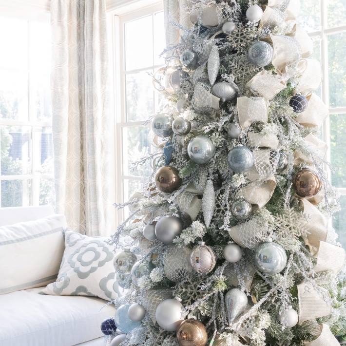King of Christmas Accessories Blue and Gray Essential Glass Ornaments (24 Pack) DBVN113