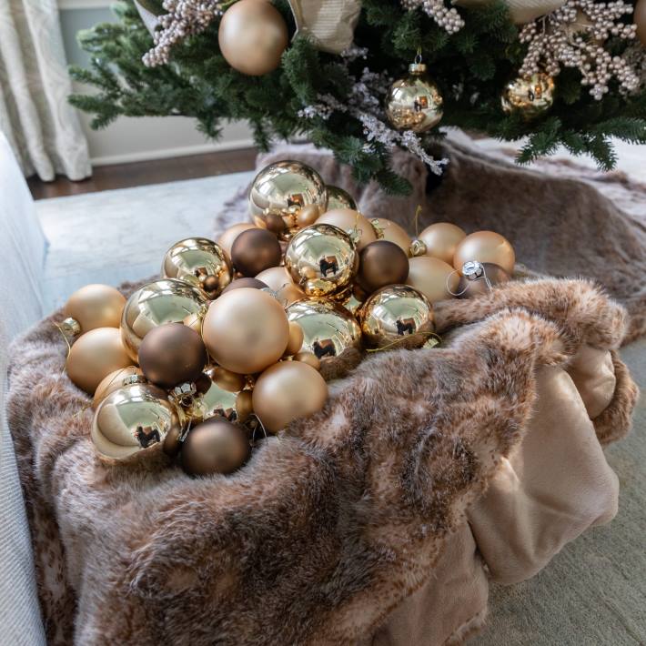 King of Christmas Accessories Gold Essential Glass Ornaments (24 Pack) DBVN118