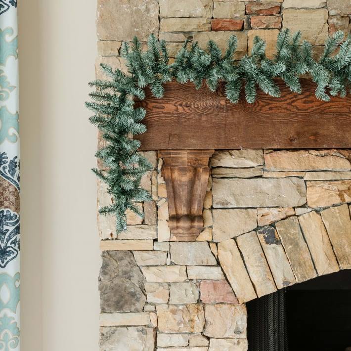 King of Christmas Accessories 9' x 12" Tribeca Spruce Blue Garland Unlit DBVN74